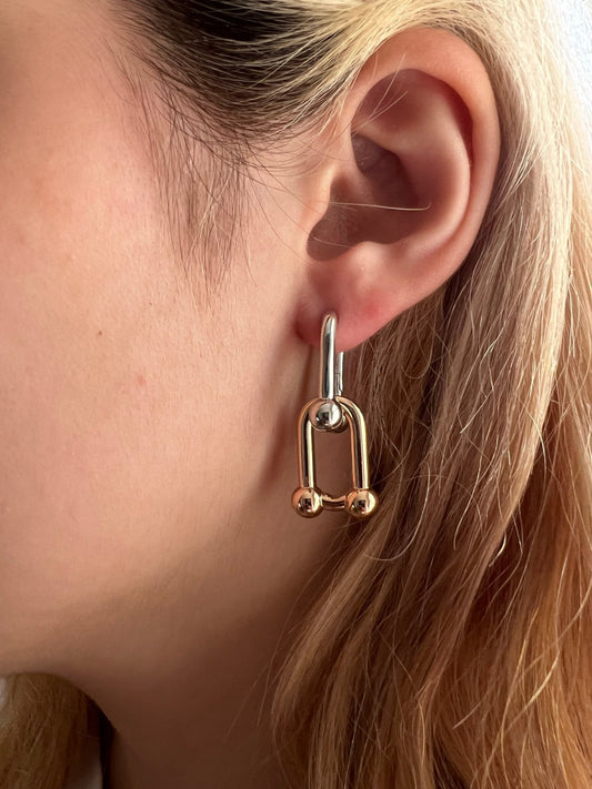 Brinco Chain duas cores. - Helen Gordilho