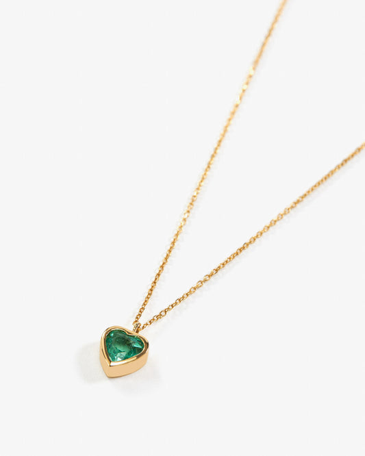 Colar Ouro 18k, coração de esmeralda - Helen Gordilho