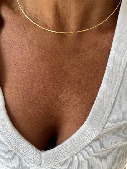 Aro  delicado ouro 18k