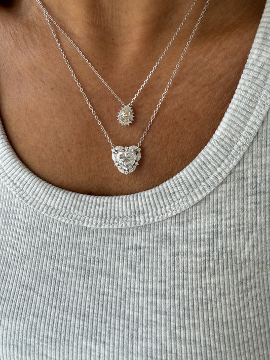 Colar gota Princess moissanite