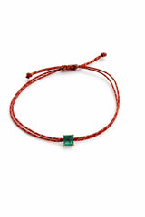 Pulseira esmeralda quadrada fio de seda 5x5mm
