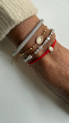 Pulseira moissanite fio de seda macrame.