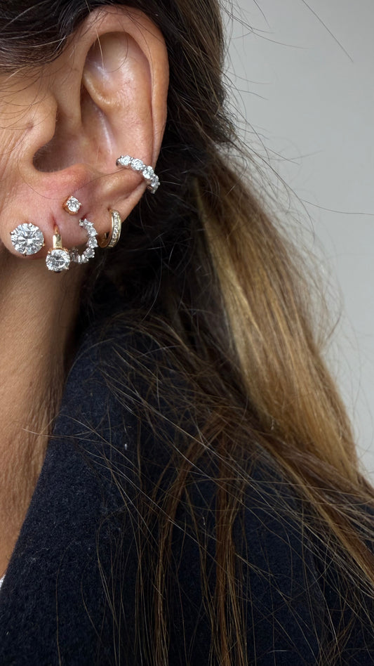 Piercing sparkle Moissanites