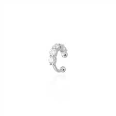Piercing sparkle Moissanites