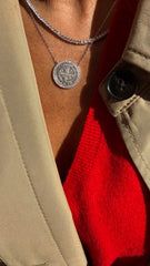 Colar medalha São Bento Moissanites