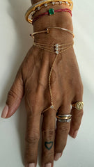 Hand chainTouch moissanite