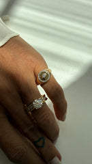 Anel dedinho disco moissanite