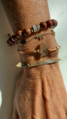 Pulseira Hamsa fio seda