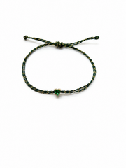 Pulseira fio de seda coração esmeralda