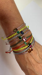 Pulseira fio de seda coração tanzanita