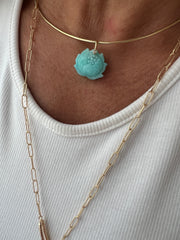 Pingente Flor de lótus pedras