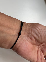 Pulseira fio de seda medalha São Bento