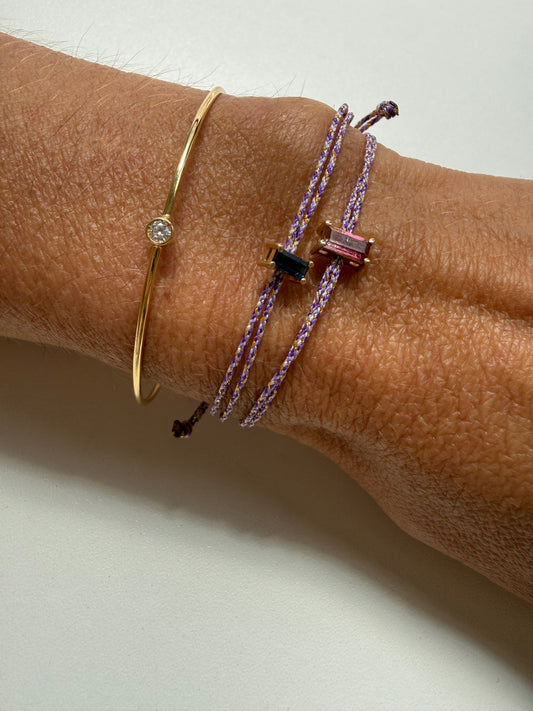Pulseira fio de seda pedras preciosas