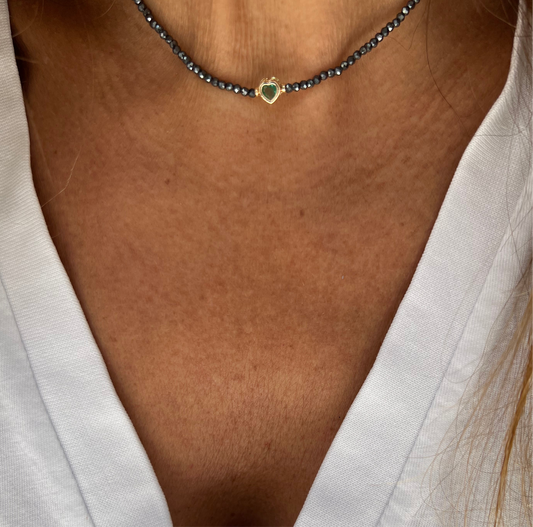 Choker coração com pedras