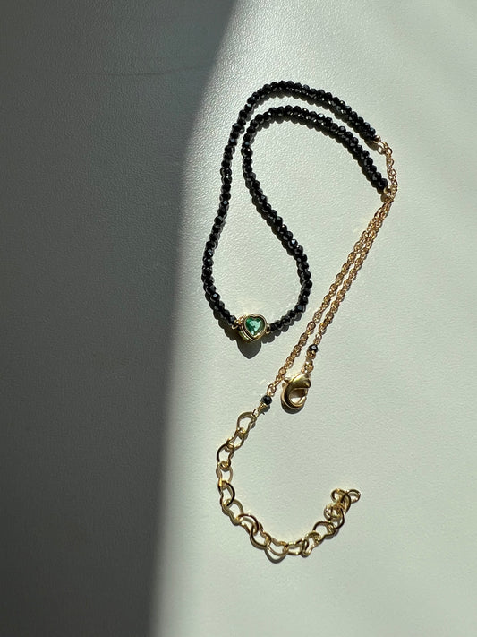 Choker coração com pedras