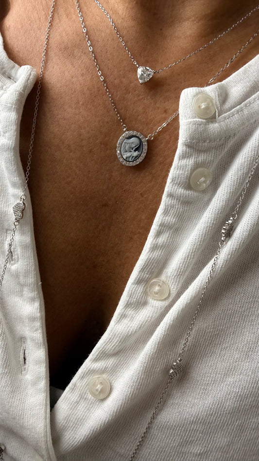 Colar medalha Santa Rita moissanite