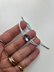 Pulseira fio de seda pedras ovais ( REPOSIÇÃO EM BREVE)