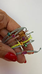 Pulseira fio de seda Rubi oval cabochon