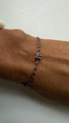 Pulseira fio de seda Safira azul
