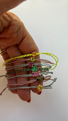 Pulseira fio de seda safira laranja oval