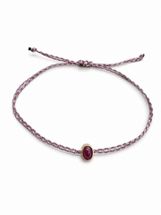 Pulseira fio de seda rubi cabochon