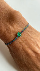 Pulseira fio de seda esmeralda 5x6,5mm