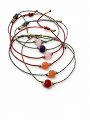 Pulseira fio de seda pitangas