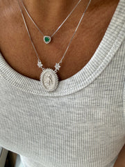 Colar medalha proteção Nossa Senhora das Graças.