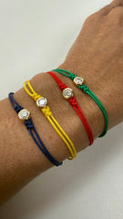 Pulseira moissanite fio de seda macrame.