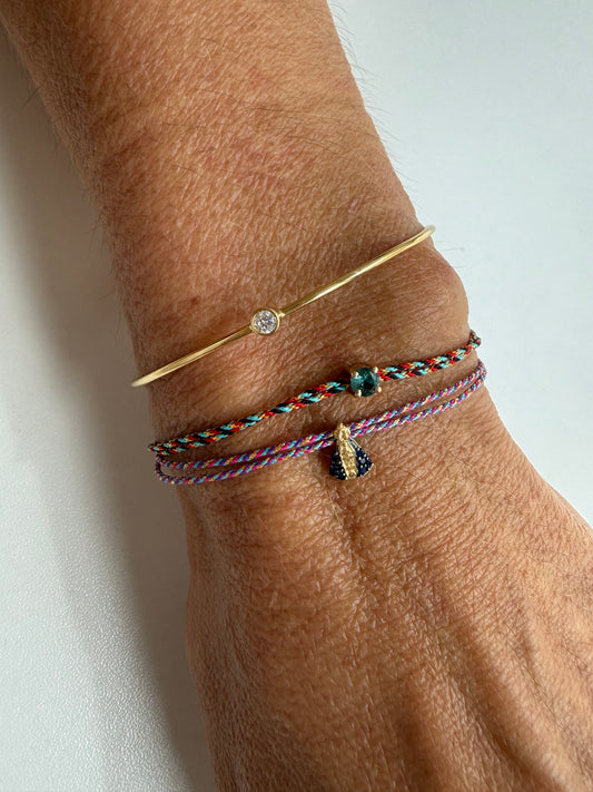 Pulseira fio de seda Nossa Senhora Aparecida ouro 18k