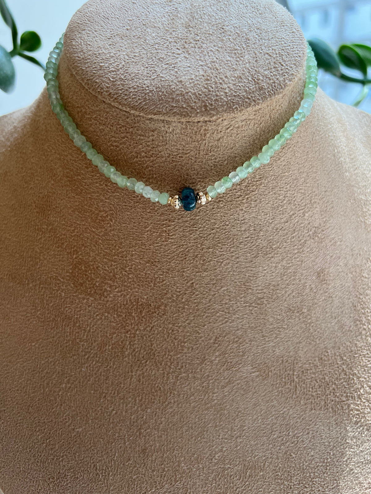 Choker pitangas pedras