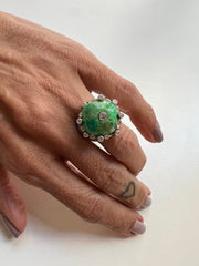 Anel pedra coral e moissanite