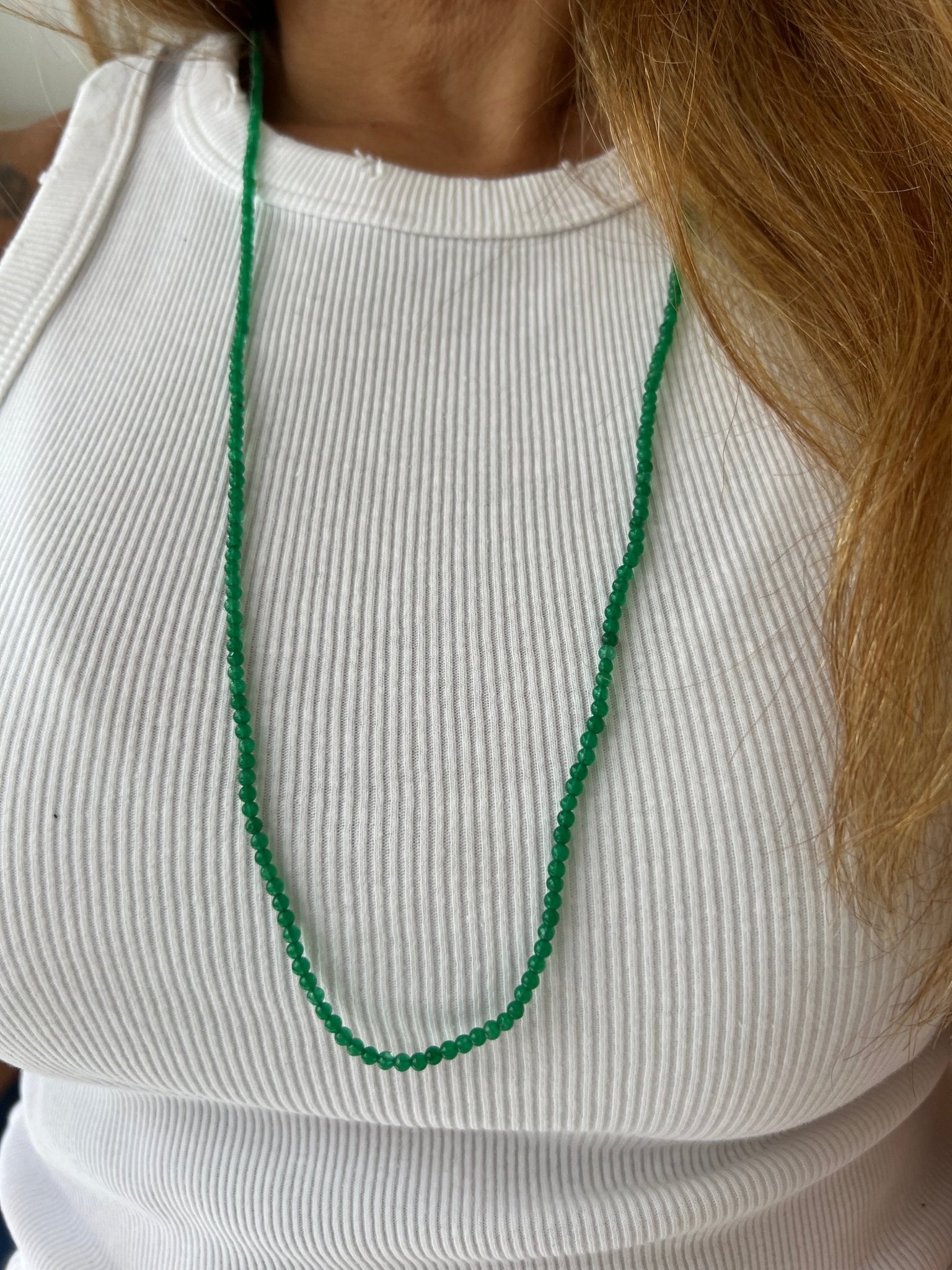 Colar alongado Jade verde - Helen Gordilho