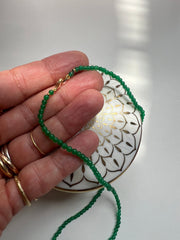 Colar alongado Jade verde - Helen Gordilho