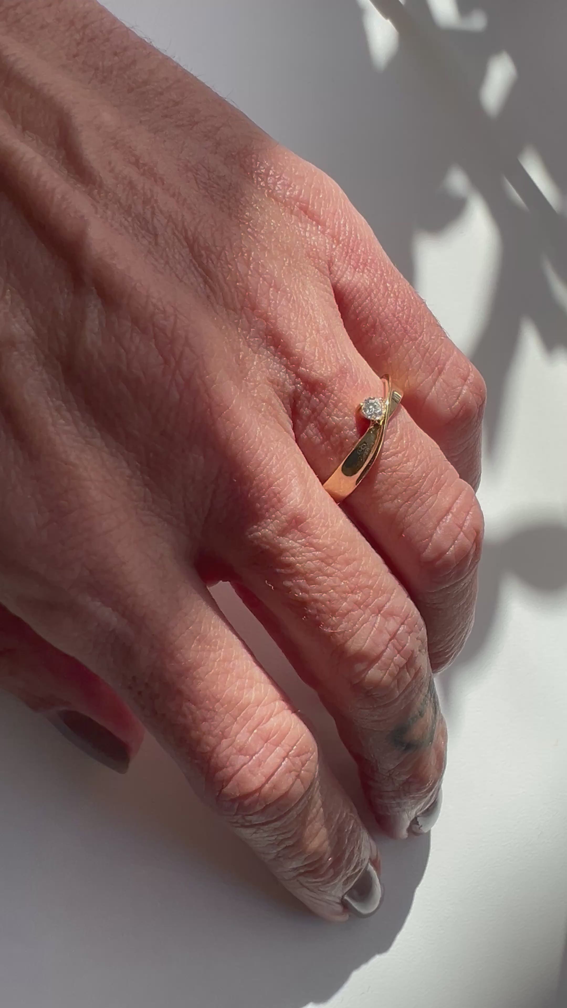 Anel trois moissanite