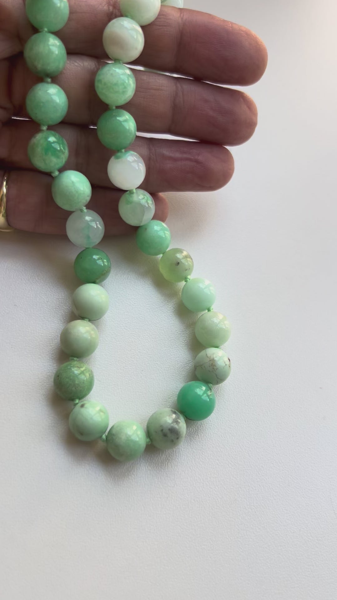 Colar pedras Crisopazio